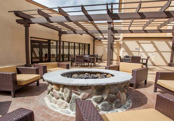 Courtyard Charlotte Airport North Hotel Exterior photo